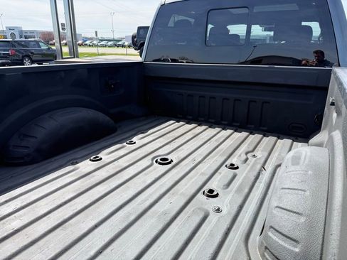 Used 2017 Ford F250 XLT w/ XLT Premium Package image 5