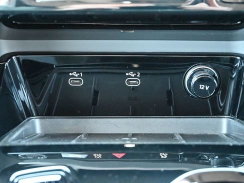 Certified 2025 Audi Q5 Premium w/ Convenience Package image 13