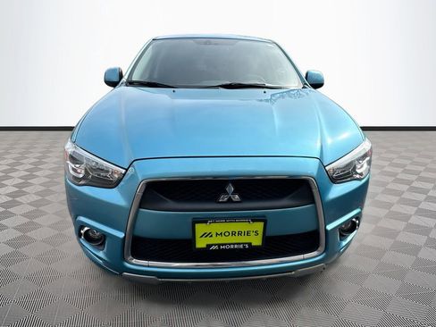 Used 2011 Mitsubishi Outlander Sport SE image 2