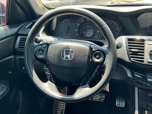 Used 2017 Honda Accord Sport Special Edition image 36