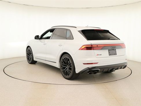 New 2026 Audi SQ8 Premium Plus image 4