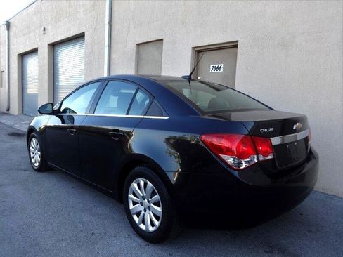 Used 2011 Chevrolet Cruze LS w/ Connectivity Package FWD image 18