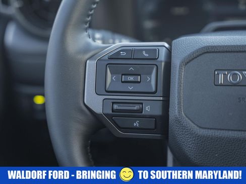 Used 2025 Toyota Land Cruiser image 37