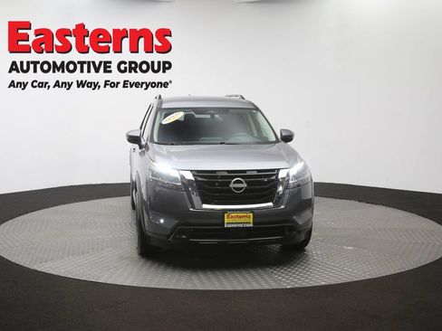 Used 2022 Nissan Pathfinder SV FWD image 52