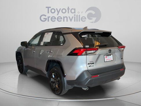 Certified 2025 Toyota RAV4 XLE w/ Convenience Package FWD image 4