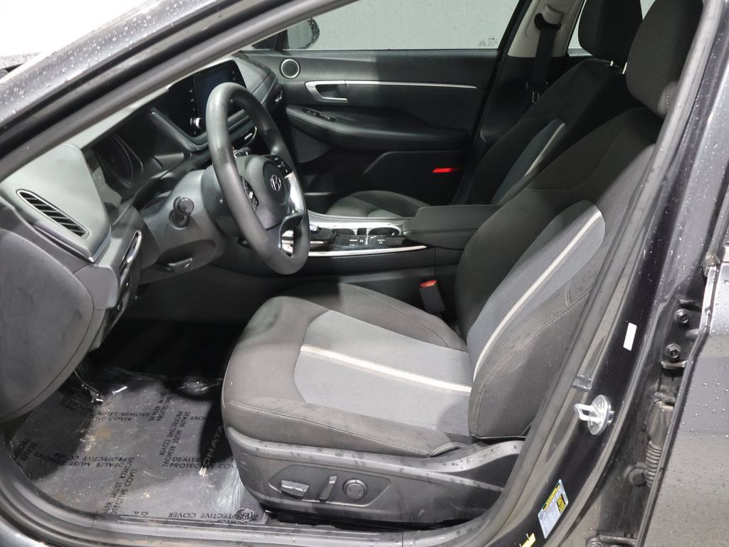 Used 2021 Hyundai Sonata SEL FWD image 11