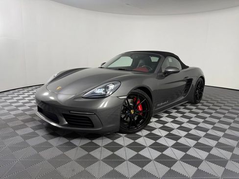 Used 2017 Porsche 718 Boxster S RWD image 1