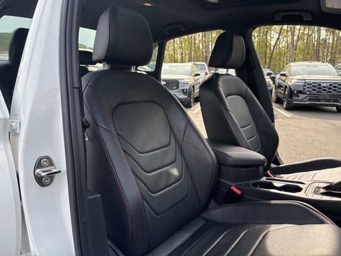 Used 2021 Volkswagen Jetta GLI Autobahn FWD image 21