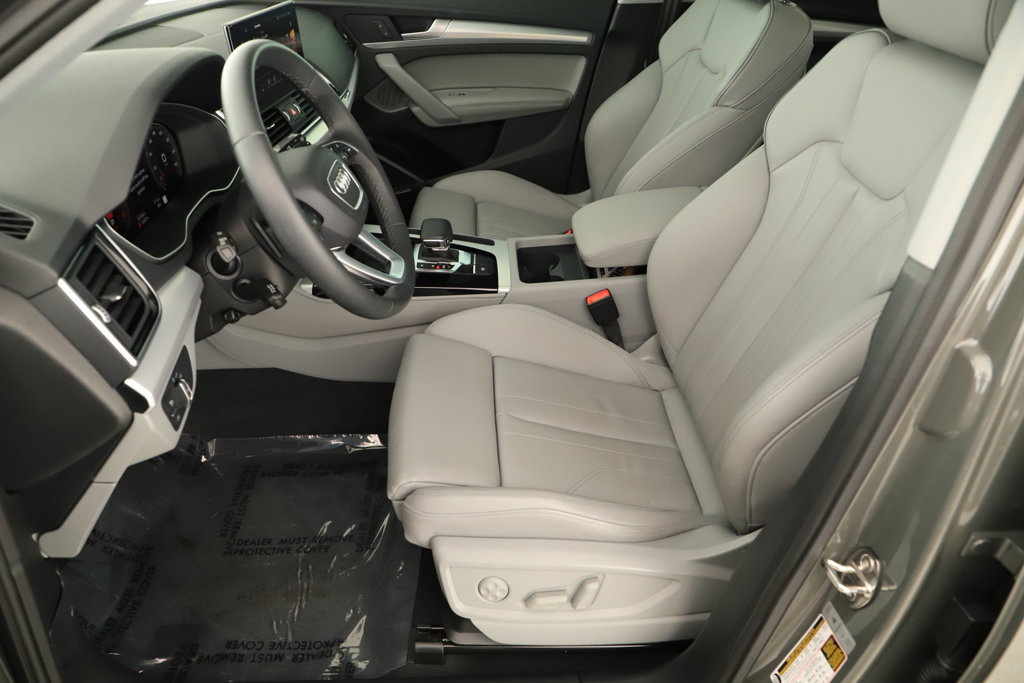 Certified 2024 Audi Q5 2.0T Premium Plus AWD/4WD image 24