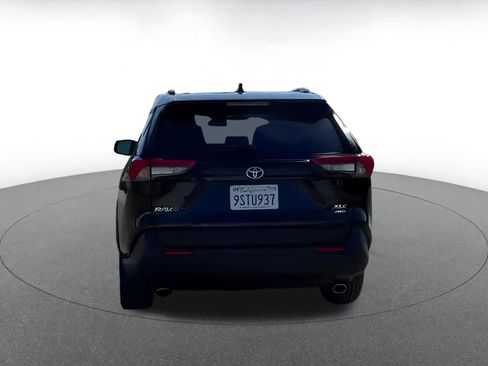 Used 2025 Toyota RAV4 XLE image 10