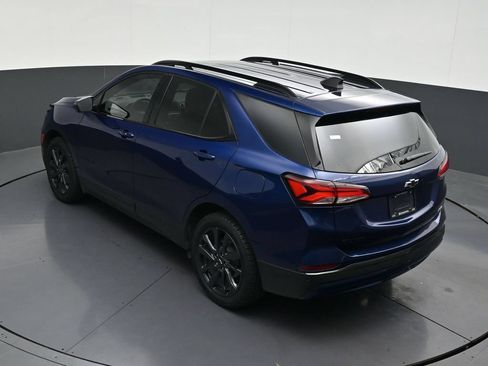 Used 2023 Chevrolet Equinox RS FWD image 23