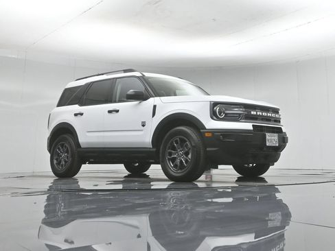 Used 2024 Ford Bronco Sport Big Bend w/ Convenience Package AWD/4WD image 4