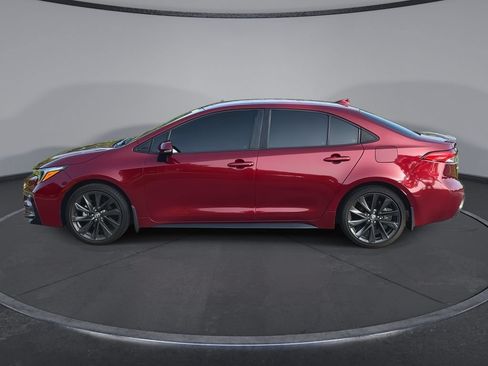 Used 2024 Toyota Corolla SE FWD image 5