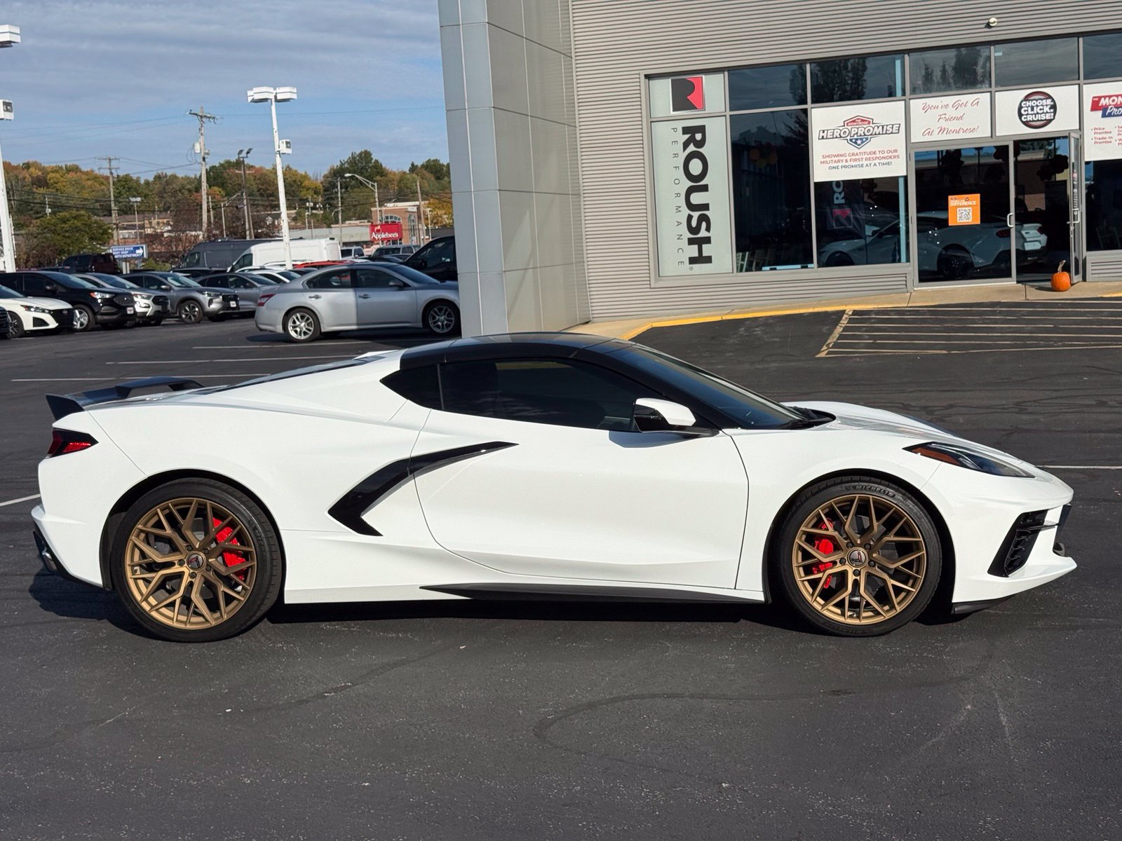 Used 2023 Chevrolet Corvette Stingray Preferred Cpe w/ 2LT RWD image 2