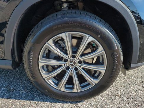 Used 2026 Mercedes-Benz GLC 300 image 11