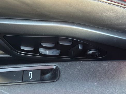 Used 2021 Porsche 911 Turbo S image 38