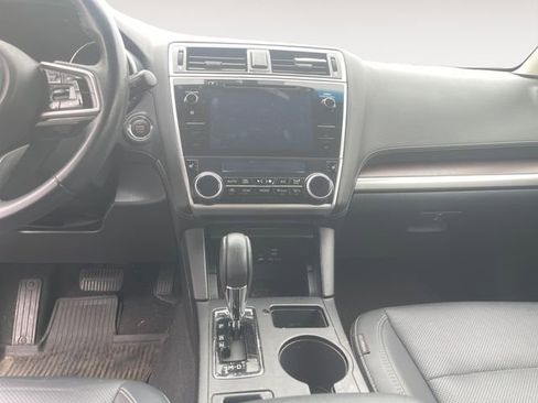 Used 2019 Subaru Outback 2.5i Limited AWD/4WD image 11