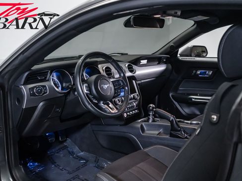 Used 2021 Ford Mustang GT w/ Equipment Group 301A RWD image 39