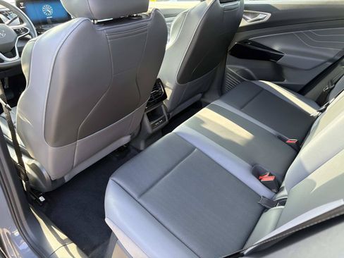 Certified 2023 Volkswagen ID.4 Pro S RWD image 10