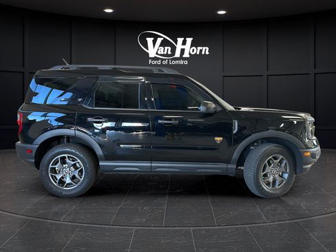 Used 2022 Ford Bronco Sport Badlands AWD/4WD image 8