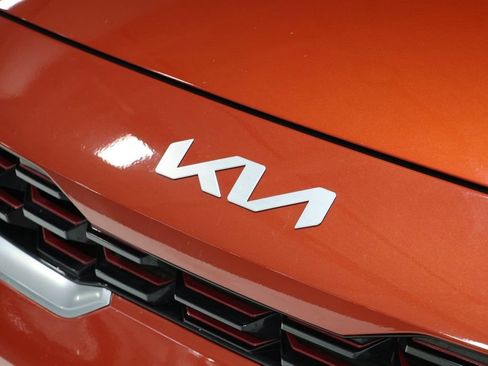 Used 2022 Kia Forte GT-Line w/ GT-Line Premium Package FWD image 10
