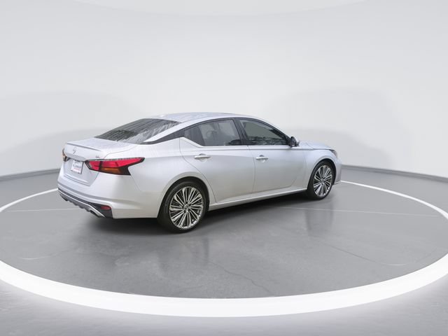 Used 2023 Nissan Altima 2.5 SL FWD image 8