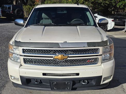 Used 2013 Chevrolet Silverado 1500 LTZ w/ LTZ White Diamond Edition image 8