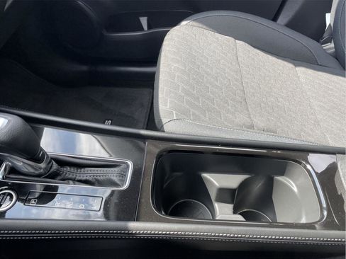 Used 2024 Nissan Kicks SV FWD image 29