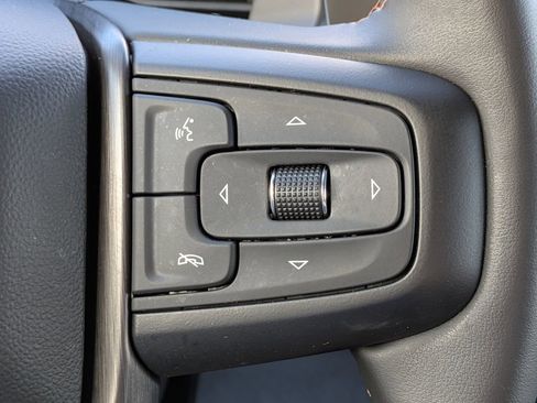 Used 2023 GMC Sierra 1500 AT4 w/ Technology Package image 25