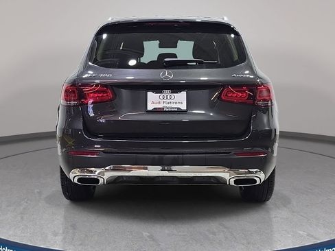 Used 2022 Mercedes-Benz GLC 300 4MATIC image 7