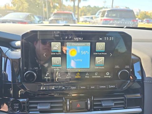 New 2025 Nissan Pathfinder SL image 26