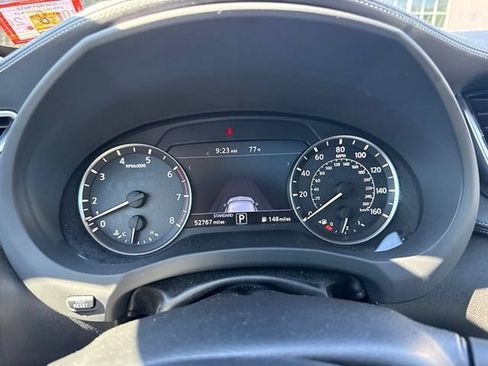 Used 2019 INFINITI QX50 Essential w/ Premium Heat Package AWD/4WD image 10