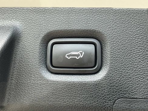 Used 2022 Hyundai Santa Fe XRT FWD image 20