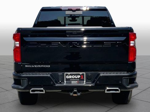 Used 2021 Chevrolet Silverado 1500 High Country w/ Technology Package AWD/4WD image 4