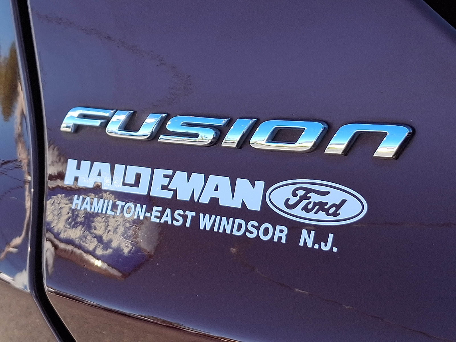 Used 2018 Ford Fusion SE w/ Fusion SE Technology Package FWD image 28