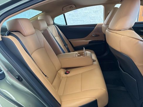 New 2025 Lexus ES 350 w/ Premium Package image 43