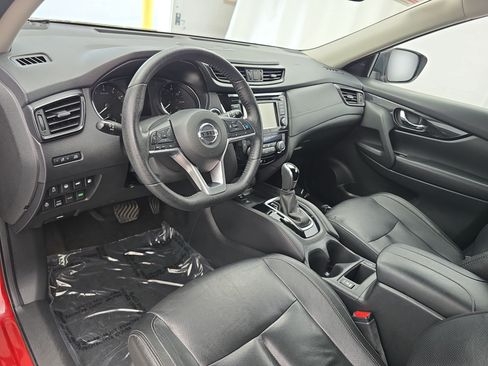 Used 2019 Nissan Rogue SL w/ Premium Package AWD/4WD image 16