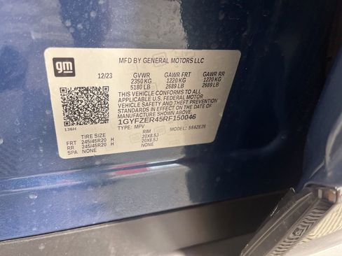 Used 2024 Cadillac XT4 Sport FWD image 24