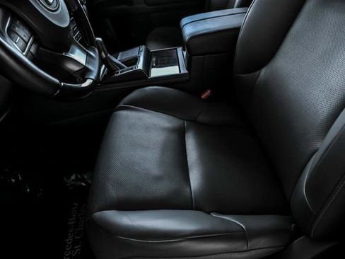 Used 2023 Lexus GX 460 Premium image 11