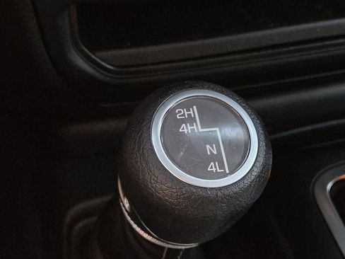 Used 2024 Jeep Wrangler Unlimited Sport AWD/4WD image 8