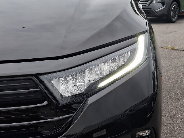 Used 2023 Honda Odyssey Sport image 11