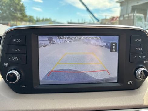 Used 2019 Hyundai Santa Fe SEL FWD image 16