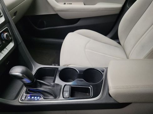 Used 2019 Hyundai Sonata SE image 26