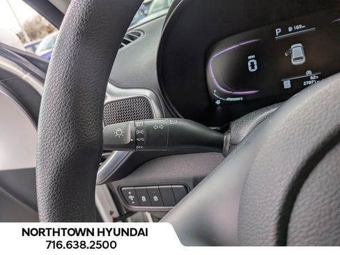 Used 2023 Kia Soul LX FWD image 25