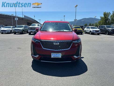 Certified 2020 Cadillac XT6 Premium Luxury AWD/4WD image 2