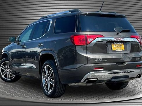 Used 2019 GMC Acadia Denali w/ Technology Package AWD/4WD image 4