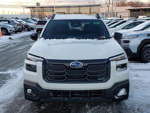 New 2026 Subaru Outback Touring image 5