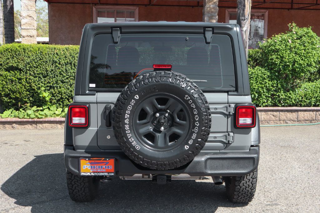 Used 2021 Jeep Wrangler Sport AWD/4WD image 7