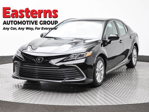 Used 2024 Toyota Camry LE FWD image 1