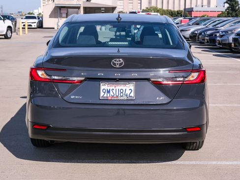 Used 2026 Toyota Camry LE FWD image 5